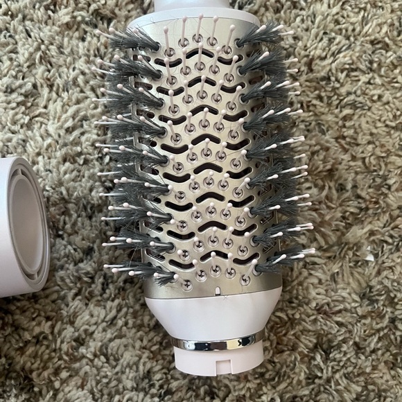 T3 Aire 360 Ceramic Air Styler Blowout kit. - Picture 2 of 10